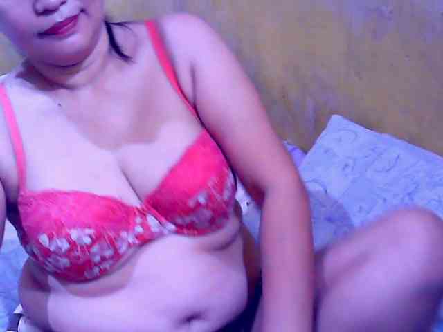 SweetMonlight webcam