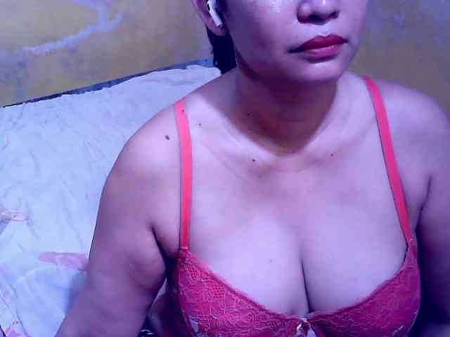 SweetMonlight webcam