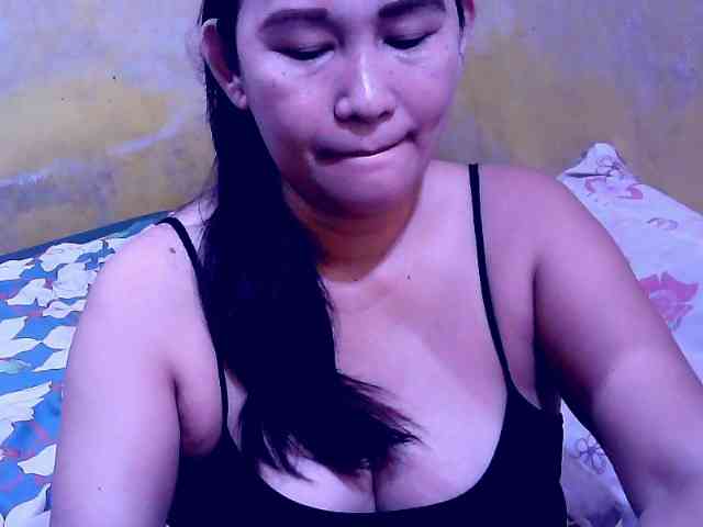 SweetMonlight webcam