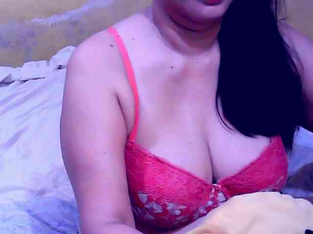 SweetMonlight webcam