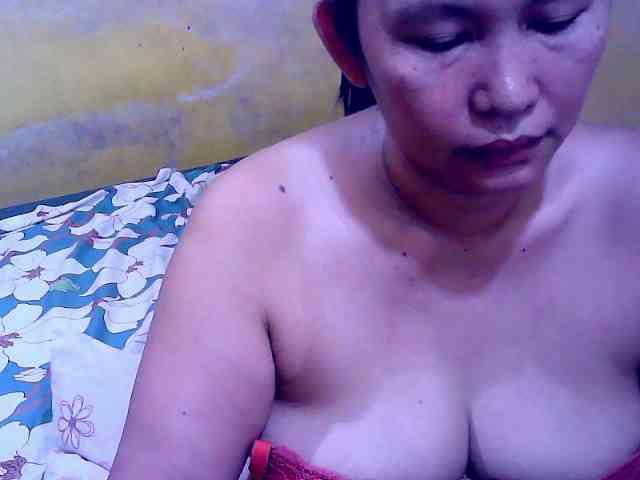 SweetMonlight webcam