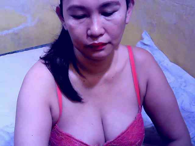 SweetMonlight webcam