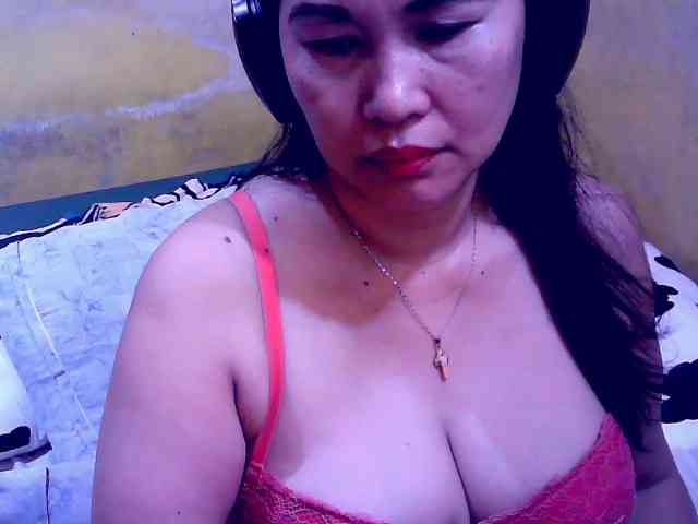 SweetMonlight webcam