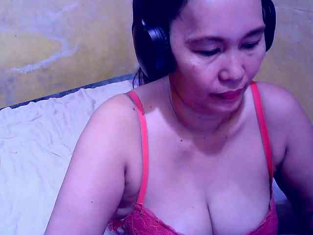 SweetMonlight webcam