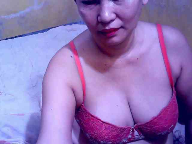 SweetMonlight webcam