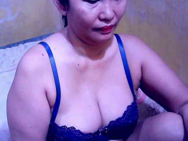 SweetMonlight webcam