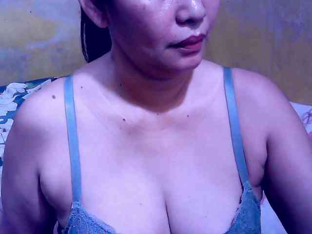 SweetMonlight webcam