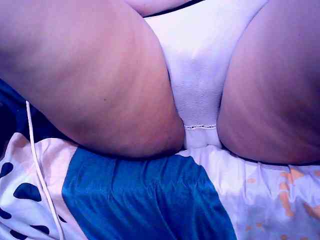 SweetMonlight webcam