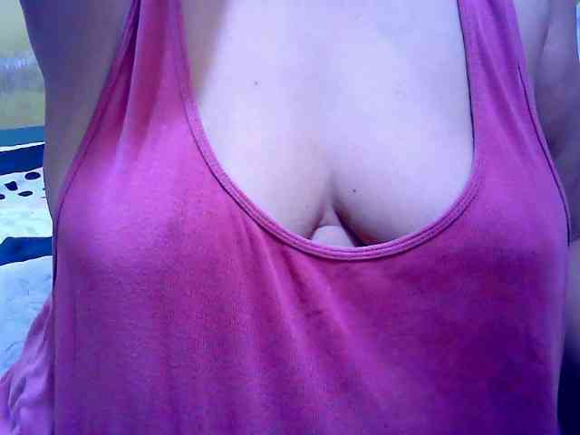 SweetMonlight webcam