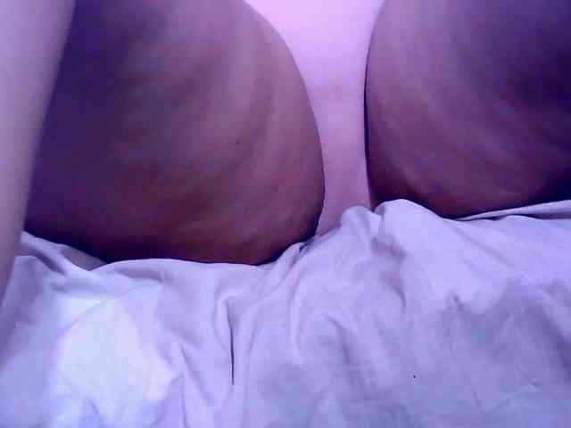 SweetMonlight webcam