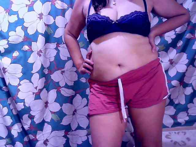 SweetMonlight webcam