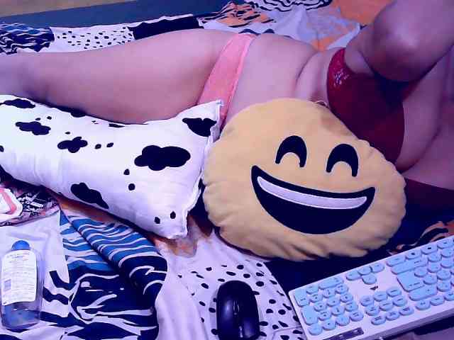 SweetMonlight webcam