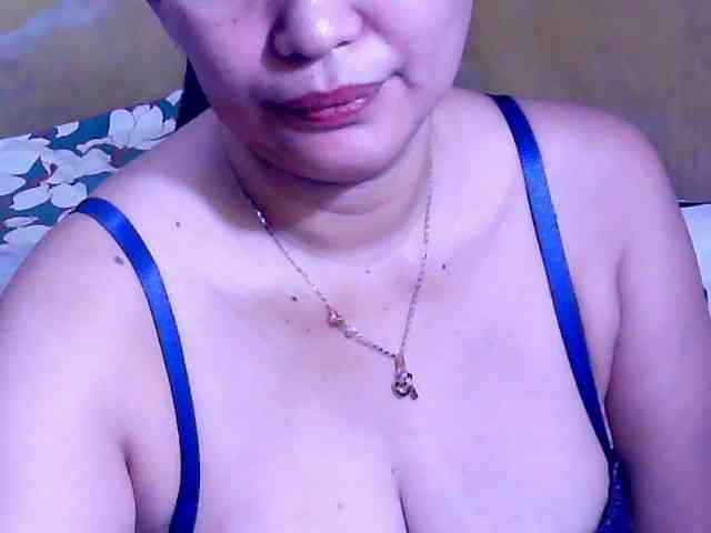 SweetMonlight webcam
