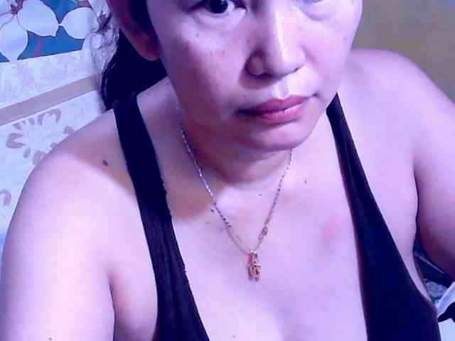 SweetMonlight webcam