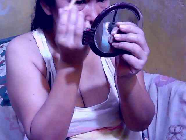 SweetMonlight webcam