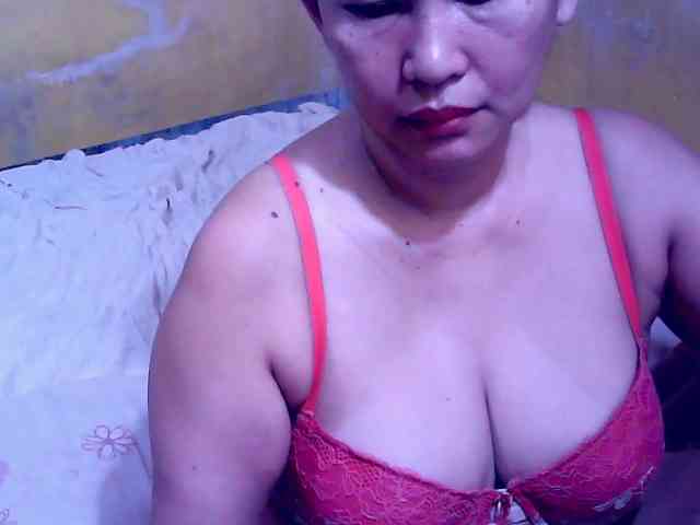 SweetMonlight webcam