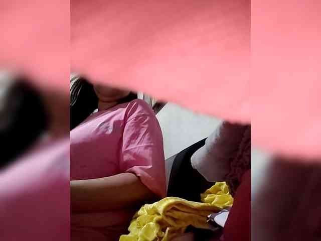 SweetMonlight webcam