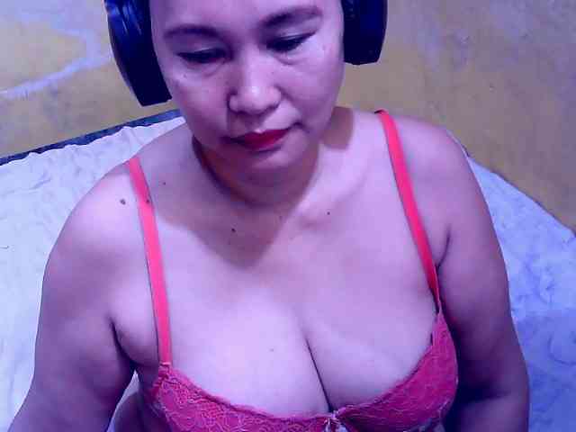 SweetMonlight webcam