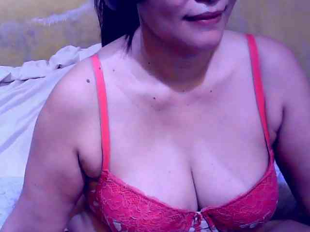 SweetMonlight webcam