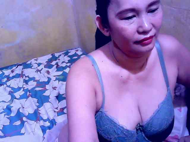 SweetMonlight webcam
