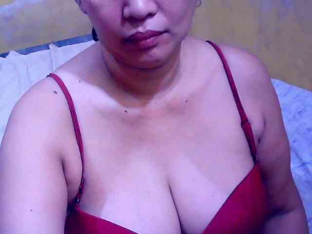 SweetMonlight webcam