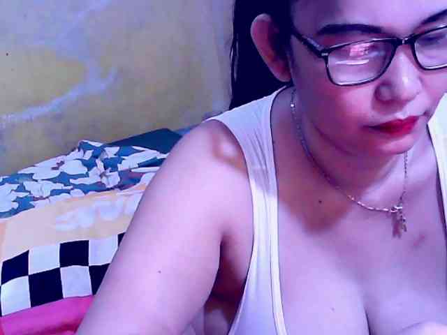 SweetMonlight webcam