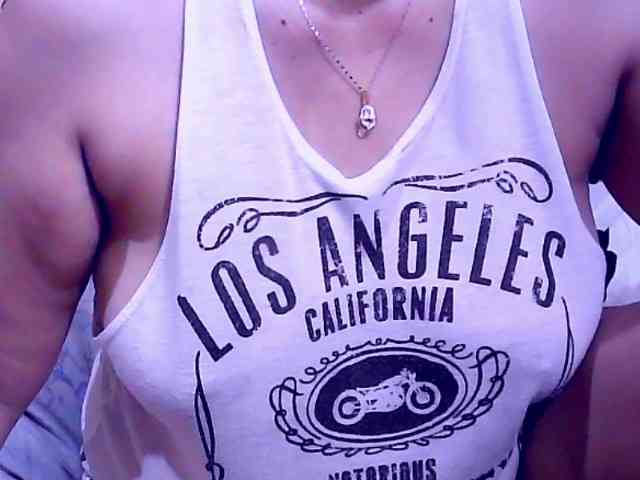 SweetMonlight webcam