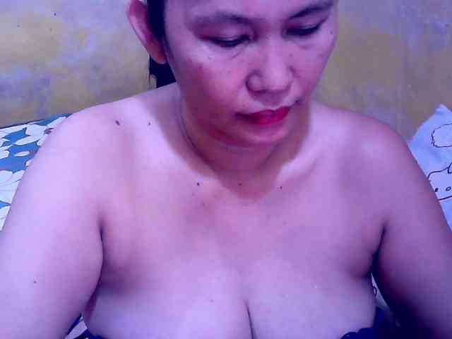 SweetMonlight webcam