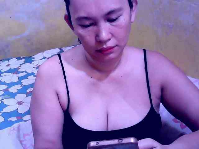 SweetMonlight webcam