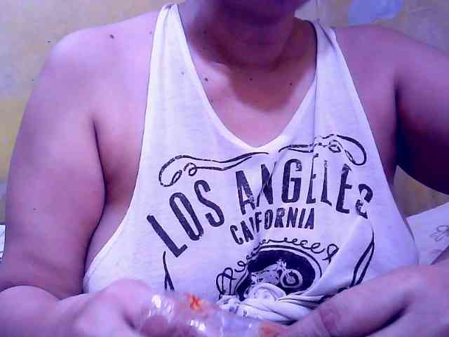 SweetMonlight webcam