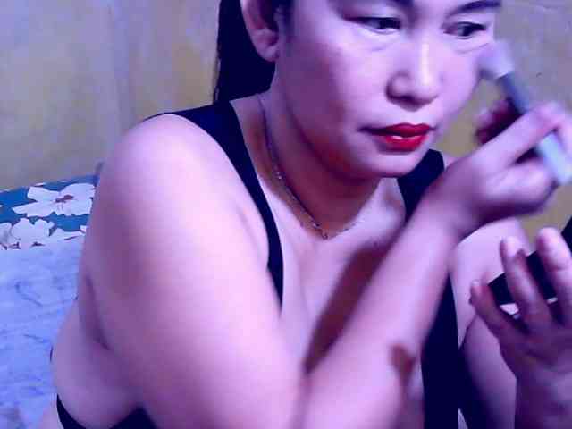 SweetMonlight webcam