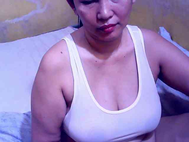 SweetMonlight webcam