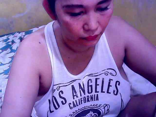 SweetMonlight webcam