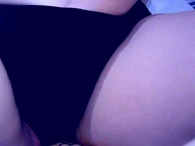 SweetMonlight webcam