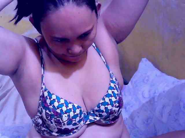 SweetMonlight webcam
