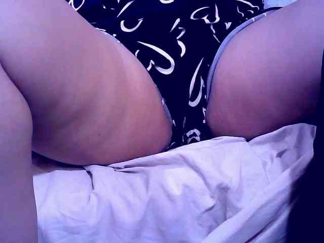 SweetMonlight webcam