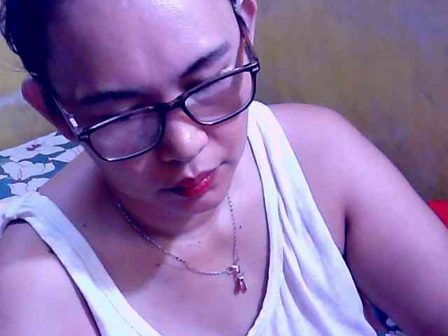 SweetMonlight webcam