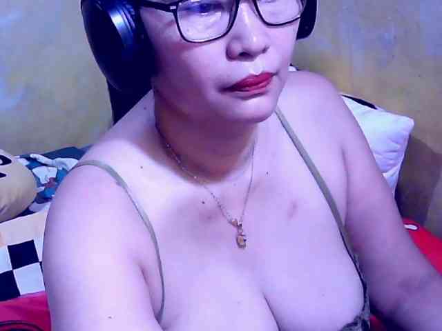 SweetMonlight webcam