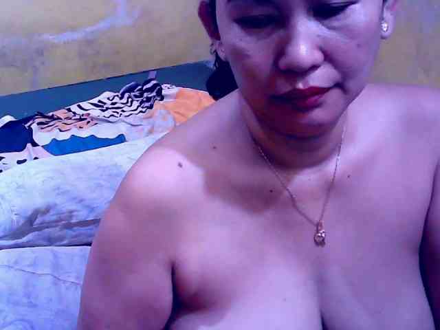 SweetMonlight webcam