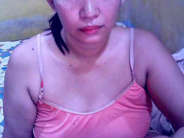 SweetMonlight webcam
