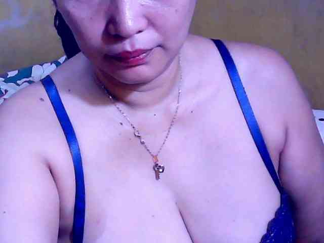 SweetMonlight webcam