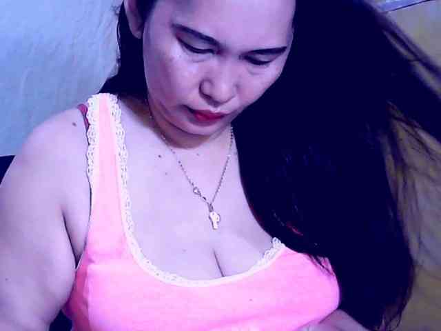 SweetMonlight webcam