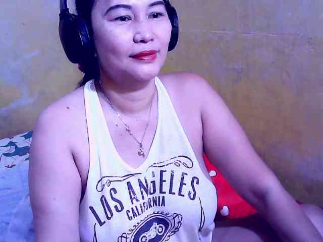 SweetMonlight webcam