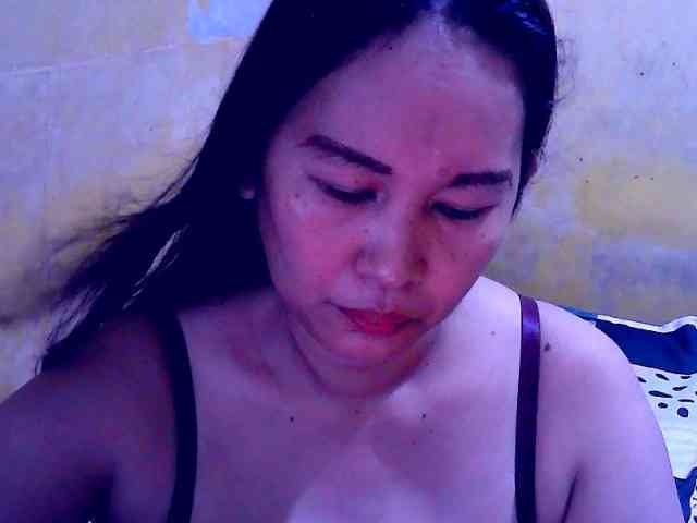 SweetMonlight webcam