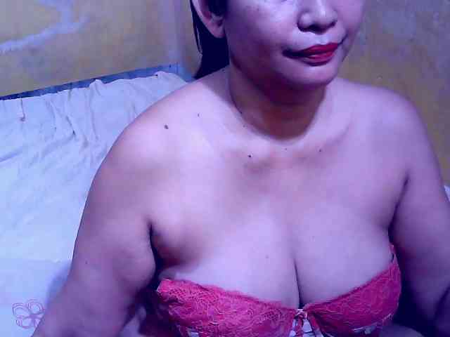 SweetMonlight webcam