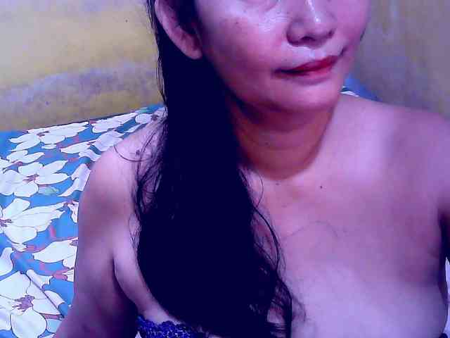 SweetMonlight webcam