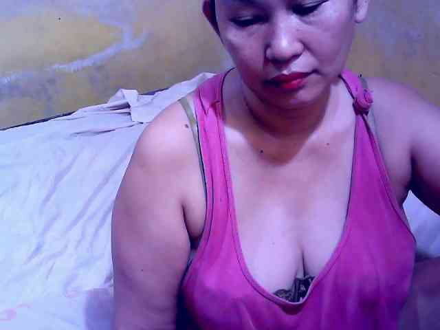 SweetMonlight webcam