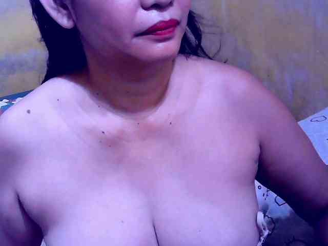 SweetMonlight webcam