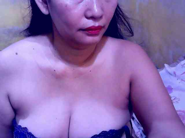 SweetMonlight webcam