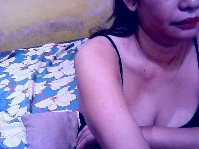 SweetMonlight webcam